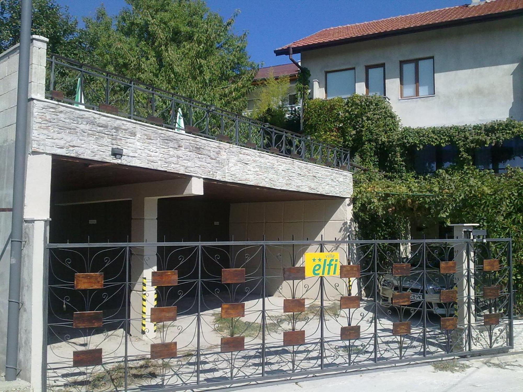 Villa Elfi Golden Sands Eksteriør billede